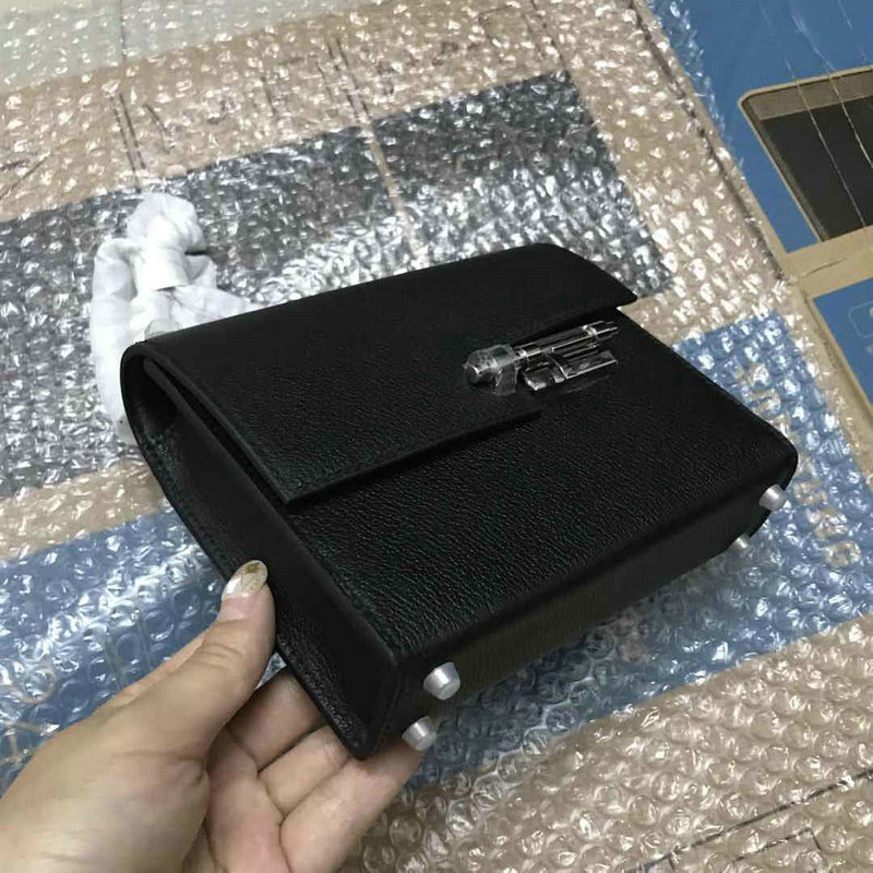 商品名称：エルメス HERMES 057-HE9132SYK 2020年最新入荷 ヴェルー ミニバッグ 斜め掛け ショルダーバッグ レディースかばん シープスキン