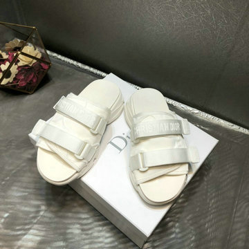 商品名称：クリスチャンディオール CHRISTIAN DIOR 27-CDJ20033 2020年夏最新入荷 ディーワンダー カムフラージュ ミュール サマーサンダル ビーチシューズ