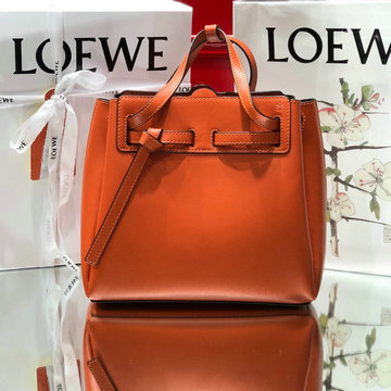 ロエベ LOEWE DDB-LE051928C  2020年最新入荷 Mini Lazo トップハンドルバッグ ハンドバッグ 2way 斜め掛け ショルダーバッグ カーフレザー レディースかばん