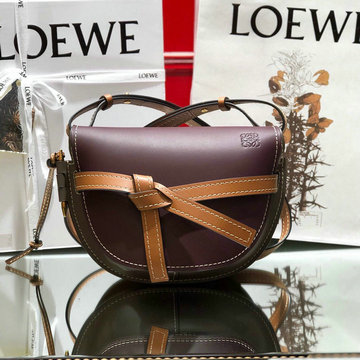 ロエベ LOEWE DDB-LE61711PJ 2020年最新入荷 ゲートバッグ 斜めがけ ショルダーバッグ レディースかばん レジャー カーフスキン