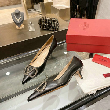 ヴァレンティノ Valentino 26-VTJ20037DZQ 2020年夏最新入荷 Vロゴ パンプス ローヒールシューズ レディースシューズ カーフレザー