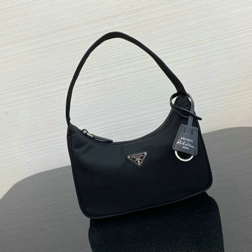 プラダ PRADA  DDB-PD1090BK  2020年最新入荷 Re-Edition ホーボーバッグ ショルダーバッグ ナイロン ライアングルロゴ