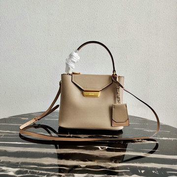 商品名称：プラダ PRADA 025-PD1BN012XS 2020年最新作 バケットバッグ トートバッグ 2way 斜め掛け ショルダーバッグ レディースかばん カーフレザー