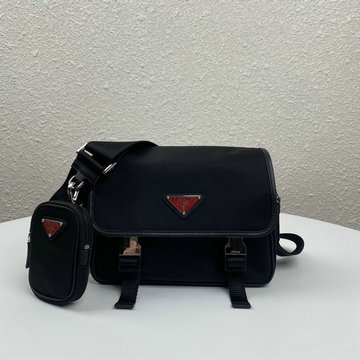 プラダ PRADA 025-PD2VD034KR 2020年最新作 メッセンジャーバッグ 斜め掛け ショルダーバッグ サフィアーノレザー ナイロン
