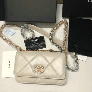 シャネル CHANEL JS-CH0957MB 2020年最新入荷 19 チェーンク ウォレット 斜め掛け ショルダーバッグ レディースかばん ラムスキン