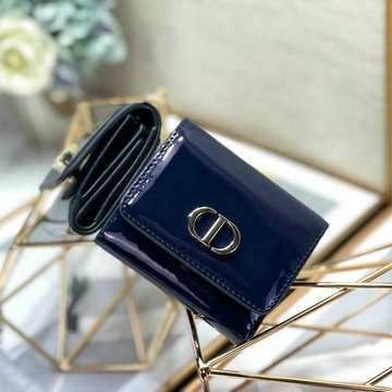 商品名称：クリスチャンディオール CHRISTIAN DIOR 99-CD2057Q 2020年最新入荷 30 モンテーニュ 三つ折り短財布 ショートウォレット パテントレザー