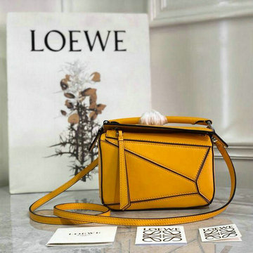 ロエベ LOEWE 99-LE061609QDH 2020年最新入荷 パズル スモールバッグ 斜めがけ ショルダーバッグ カーフスキン