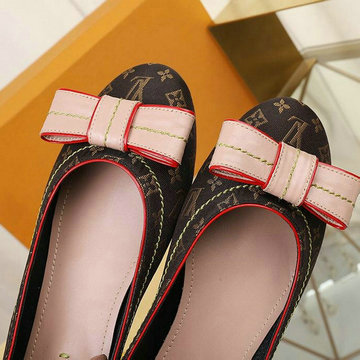 ルイヴィトン LOUISVUITTON 26-LVJ20049 2020年夏最新入荷 フラットシューズ パンプス ローファーシューズ レディースシューズ キャンパス