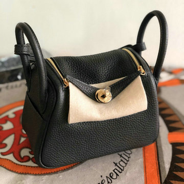 エルメスHERMES 063-HLD19LJBK 2020最新入荷 ミニ リンディ 斜め掛け ショルダーバッグ スクエアバッグ トリヨンクレマンス