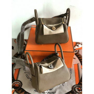 商品名称：エルメスHERMES 063-HLD19LYDH 2020最新入荷 ミニ リンディ 斜め掛け ショルダーバッグ スクエアバッグ トリヨンクレマンス