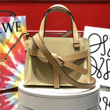 ロエベ LOEWE DDB-LE271940PJH 2020年最新入荷 ゲート トップハンドバッグ パッチワークバッグ トートバッグ ハンドバッグ カーフレザー