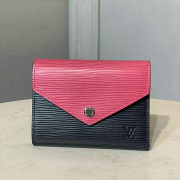 商品名称：ルイヴィトン LOUISVUITTON 057-M62946KR 020年最新入荷 ポルトフォイユ ヴィクトリーヌ 三つ折り短財布 ショートウォレット エピレザー