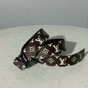 商品名称：ルイヴィトン LOUISVUITTON 057-MP241Q 020年最新入荷 ンチュール LVシェイプ 40mm ベルト レザー