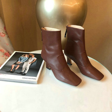 フェンディ FENDI  26-FDJ20023P 2020年秋冬最新入荷 ショートブーツ ローヒールシューズ レディースかばん レザー
