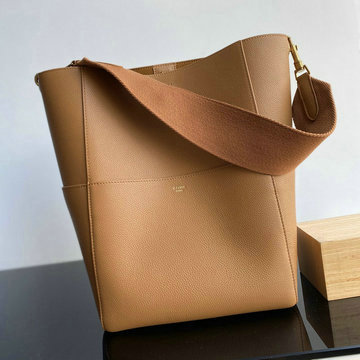 CELINE セリーヌ DDB-CE189593KF  2020年最新入荷 サングル バケットバッグ ショルダーバッグ レディースかばん ラムスキン