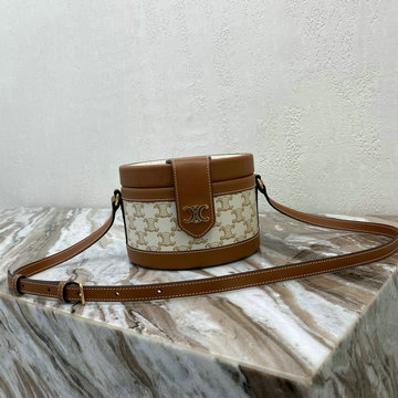 セリーヌ CELINE DDB-CE195192BBF　2020年最新入荷 ミディアム タンブールバッグ 斜め掛け ショルダーバッグ ラフィア編み調 テキスタイル カーフスキン