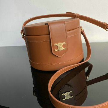 セリーヌ CELINE DDB-CE195192PKF　2020年最新入荷 ミディアム タンブールバッグ 斜め掛け ショルダーバッグ レディースかばん カーフスキン