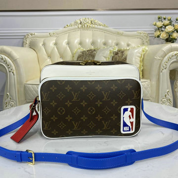 商品名称：ルイヴィトン LOUISVUITTON 057-M45584　2020年最新入荷 LVXNBA ナイル メッセンジャー PM メンズかばん 斜め掛け ショルダーバッグ モノグラムキャンバス
