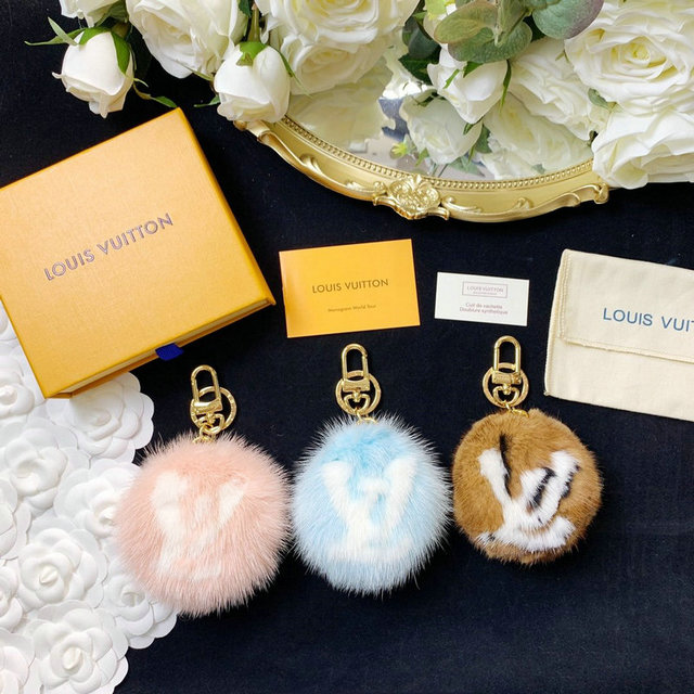 商品名称：ルイヴィトン LOUISVUITTON 057-M69563　2020年最新入荷 ポルト クレ LVヴィゾン バッグチャーム キーホルダー キーリング キーケース
