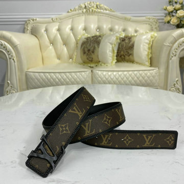 商品名称：ルイヴィトン LOUISVUITTON 057-MP205Q　2020年最新入荷 サンチュール LVシェイプ 40mm リバーシブル ベルト メンズ用 カーフレザー LVイニシャルバックル