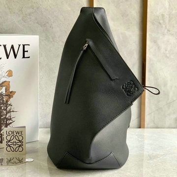 ロエベ LOEWE 025-LE10252BK 2020年最新作 アントン バックパック リュックサック リュック カーフレザー レディース 通勤 通学 出張 ビジネス
