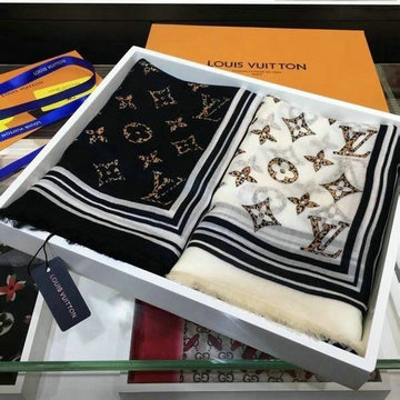 ルイヴィトン LOUISVUITTON AN-WJLV20100　2020年最新入荷 ジャイアント モノグラム ジャングル マフラー ショール スカーフ カシミヤ