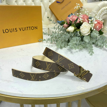 ルイヴィトン LOUISVUITTON 057-M0010B　2020年最新入荷 サンチュール LVイニシャル 30MM リバーシブル ベルト メンズ用 カーフレザー