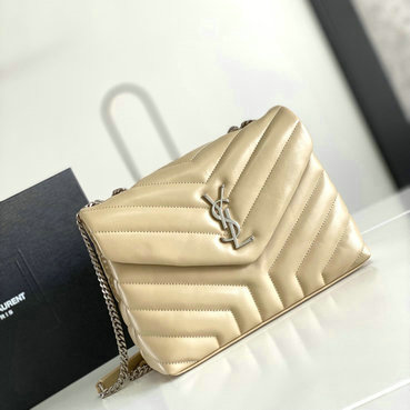 イヴサンローラン Saint laurent YSL JS-YSL494699YX　2020年最新入荷 フラップバッグ 斜め掛け ショルダーバッグ レディースかばん レザー