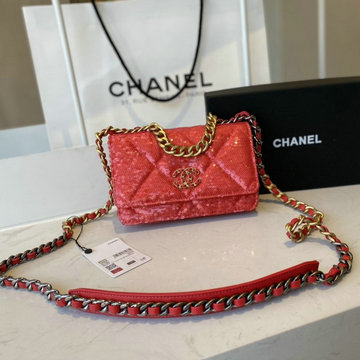 商品名称：シャネル CHANEL JS-CH0957ZRD　2020年最新入荷 19 チェーンウォレット フラップバッグ 斜め掛け ショルダーバッグ クロスボディ スパンコール ラムスキン