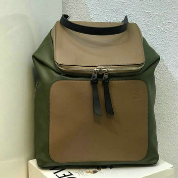 ロエベ LOEWE 025-LOW1031PGK　2020年最新作 ゴヤ バックパック カーフレザー リュックサック リュック 通勤 通学 出張 ビジネス