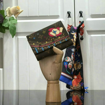 ルイヴィトン LOUIS VUITTON 025-M69751　2020年最新入荷 ポルトフォイユ ヴィクトリーヌ 三つ折り短財布 小銭入れ カードポケット