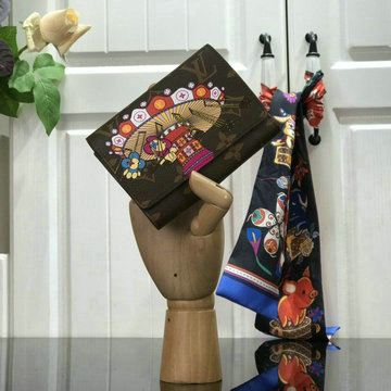 商品名称：ルイヴィトン LOUIS VUITTON 025-M69754　2020年最新入荷 ポルトフォイユ ヴィクトリーヌ 三つ折り短財布 小銭入れ カードポケット