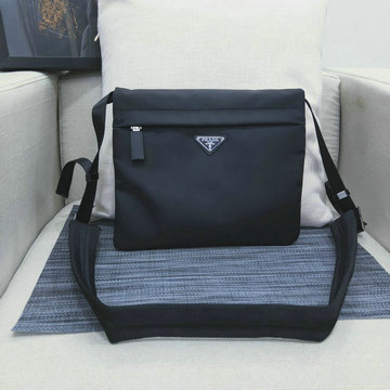 プラダ PRADA 025-PD2VH058　2020年最新入荷 斜め掛け ショルダーバッグ メンズかばん メッセンジャーバッグ カーフレザー