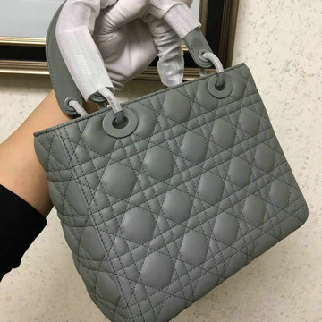 CHRISTIAN DIOR クリスチャンディオール 99-CD8022QH 2019年最新入荷 カナージュ ハンドバッグ 2way ショルダーバッグ トートバッグ 通勤 レザー