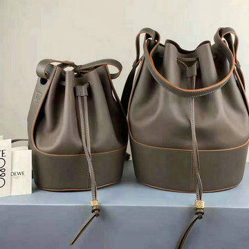 ロエベ LOEWE 99-LE522003P  2020年最新入荷 balloon バゲットバッグ トートバッグ ショルダーバッグ カーフレザー
