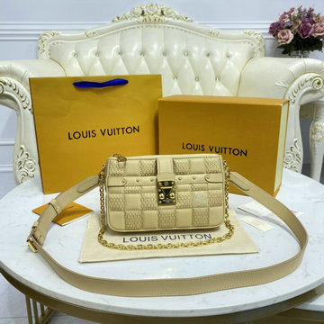ルイヴィトン LOUISVUITTON 057-M59048　2021年最新入荷 ポシェット トロカ 斜め掛け ショルダーバッグ クロスボディバッグ レディースかばん ラムレザー
