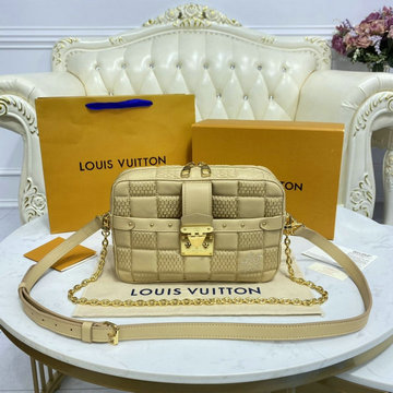 商品名称：ルイヴィトン LOUISVUITTON 057-M59111　2021年最新入荷 ポシェット トロカ MM 斜め掛け ショルダーバッグ クロスボディバッグ レディースかばん ラムレザー