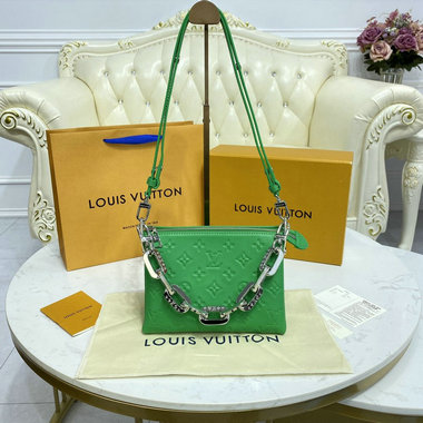 ルイヴィトン LOUISVUITTON 057-M57993G　2021年最新入荷 クッサン ミニ ショルダーバッグ クロスボディバッグ レディースかばん モノグラム パターン ラムレザー