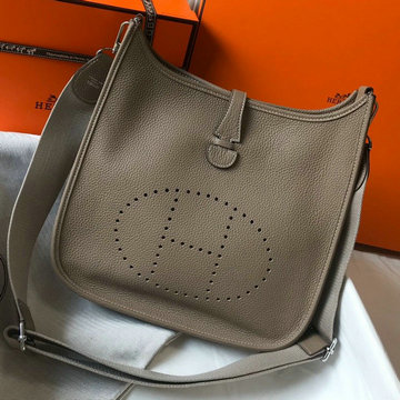 エルメスHERMES 063-HEL29CYBH　2021最新入荷 エヴリン 28cm 斜めがけ ショルダーバッグ クロスボディバッグ レディースかばん clemenceレザー