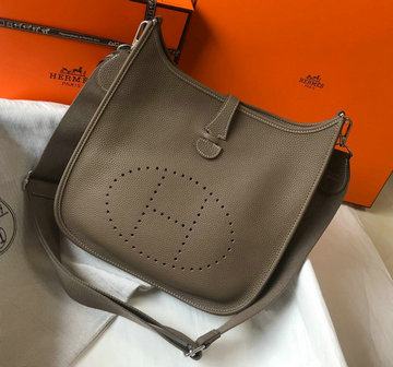 商品名称：エルメスHERMES 063-HEL29CYDH　2021最新入荷 エヴリン 28cm 斜めがけ ショルダーバッグ クロスボディバッグ レディースかばん clemenceレザー