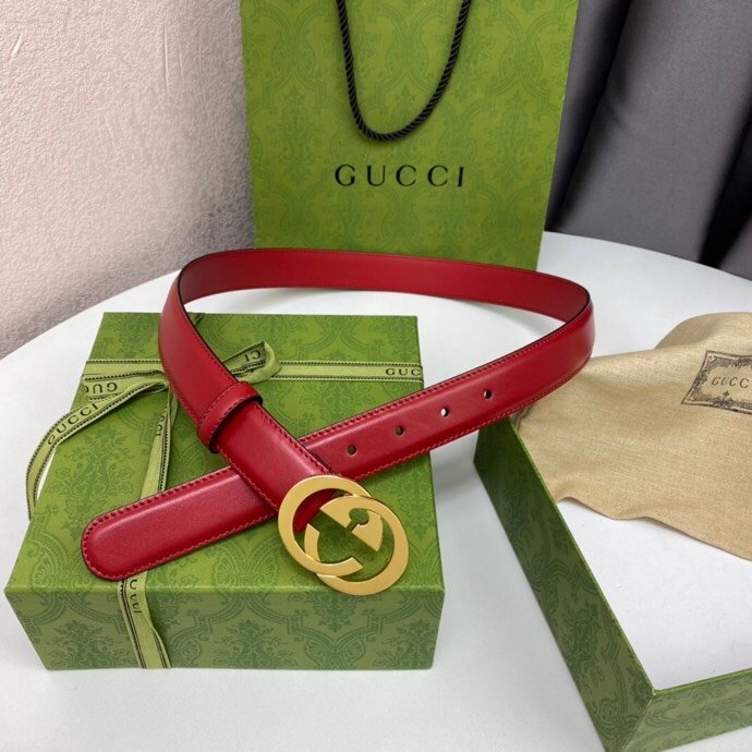 グッチ GUCCI 057-GG655566SJR　2021年最新入荷 スリムベルト カーフレザー ダブルGバックル 幅3cm