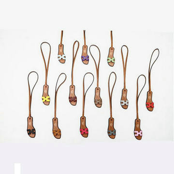 エルメス HERMES 063-HEK21004 2021年最新入荷 レディースサンダル バッグチャーム キーホルダー キーリング