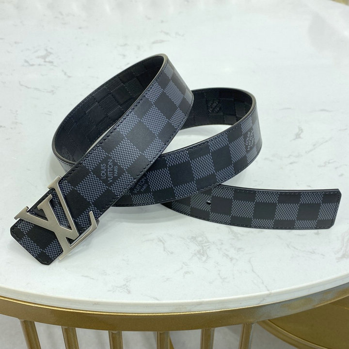 ルイヴィトン LOUISVUITTON 057-M0268TF　2021年最新入荷 サンチュール ダミエ プレート 40MM リバーシブル ベルト メンズ用 カーフレザー