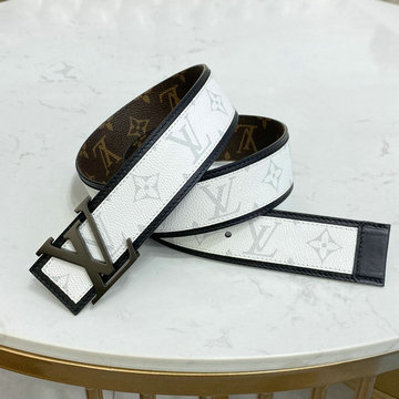 ルイヴィトン LOUISVUITTON 057-M8006　2021年最新入荷 サンチュール LVシェイプ リバーシブル 40MM ベルト メンズ用 カーフレザー