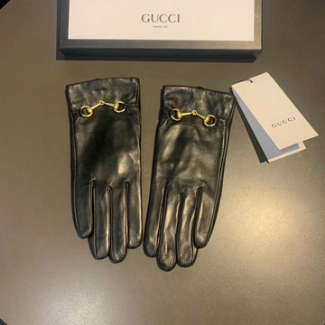 グッチ GUCCI AN-STGG21001　2021年最新入荷 ラムスキン 手袋 スマホタッチパネル 対応 グローブ 冬用 防寒 全指タッチ 手袋 ファー付き 防風