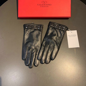 商品名称：ヴァレンティノ Valentino AN-STVT21001　2021年最新入荷 ラムスキン 手袋 スマホタッチパネル 対応 グローブ 冬用 防寒 全指タッチ 手袋 ファー付き 防風