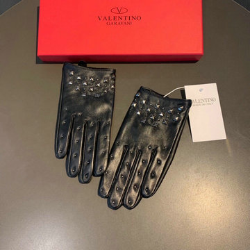 商品名称：ヴァレンティノ Valentino AN-STVT21002　2021年最新入荷 ラムスキン 手袋 スマホタッチパネル 対応 グローブ 冬用 防寒 全指タッチ 手袋 ファー付き 防風