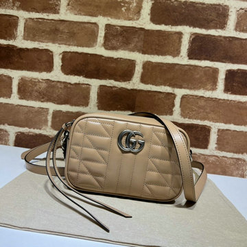 商品名称：グッチ GUCCI 057-GG634936QXS　2021年最新入荷 GGマーモント スモール 斜め掛け ショルダーバッグ クロスボディバッグ レディースかばん カーフレザー