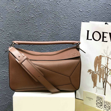 商品名称：ロエベ LOEWE DDB-LE61607LQZS　2021年最新入荷 パズル 斜めがけ ショルダーバッグ クロスボディバッグ カーフスキン