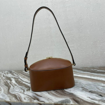 セリーヌ CELINE DDB-CE196412PBK　2021年最新入荷 トートバッグ お弁当袋 肩掛け ショルダーバッグ スクエアバッグ